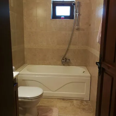 شقة Derin